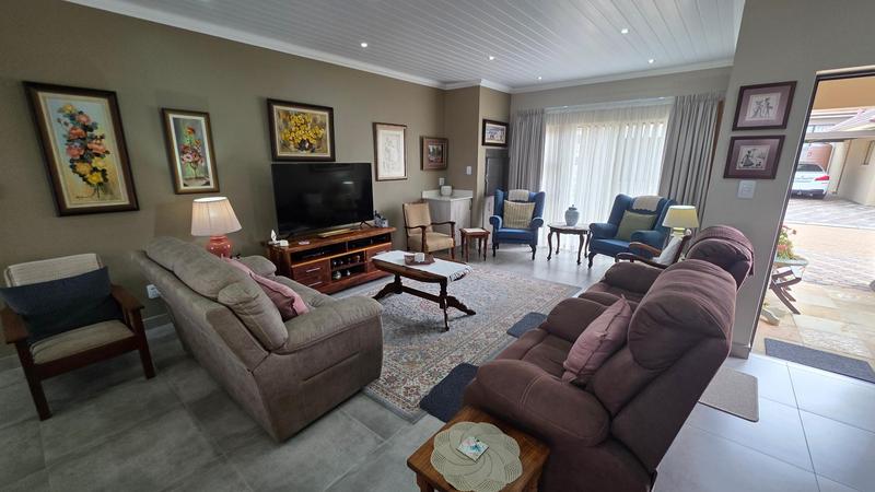 2 Bedroom Property for Sale in Dana Bay Western Cape